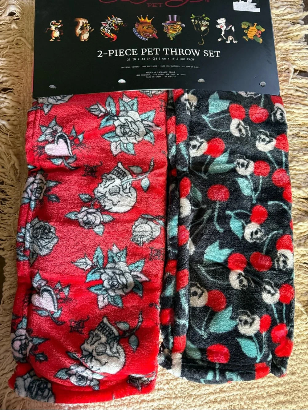 ED HARDY PET 2 Pc Pet Throw Set Skull Cherries 27x44